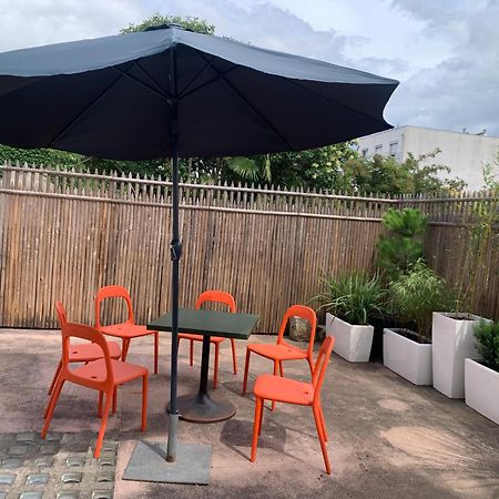 Le Beaufleury Et Sa Terrasse A La Victoire Bordéus Exterior foto