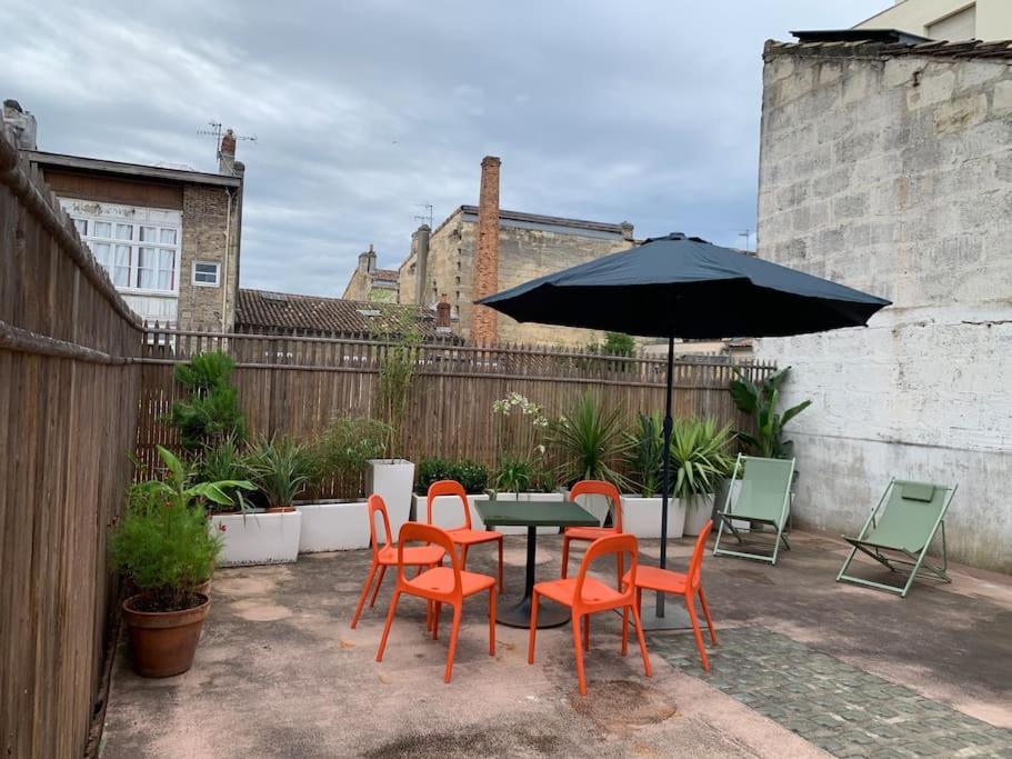 Le Beaufleury Et Sa Terrasse A La Victoire Bordéus Exterior foto