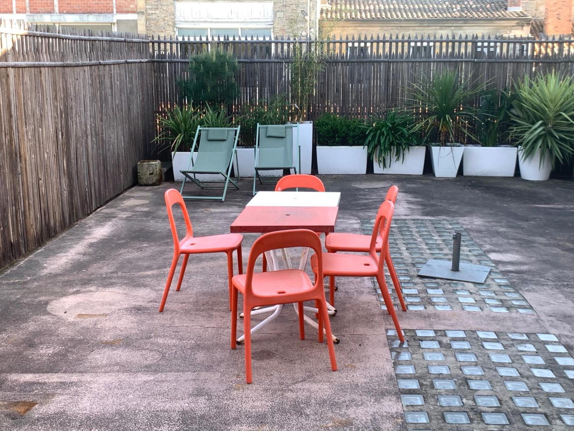 Le Beaufleury Et Sa Terrasse A La Victoire Bordéus Exterior foto